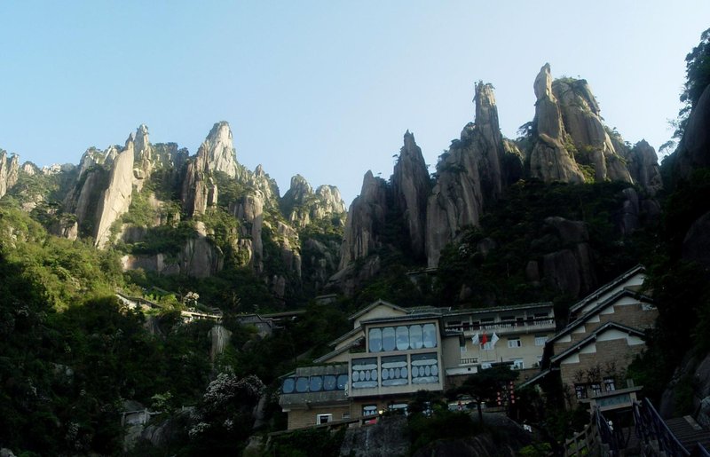 Tianmen Mountain Villa over view