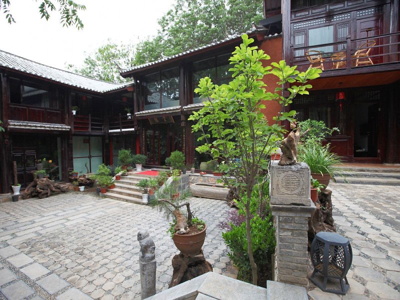 Lijiang Old Town Health Club Restaurant