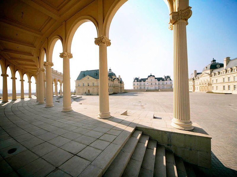 Beijing Chateau Laffitte Hotel Over view