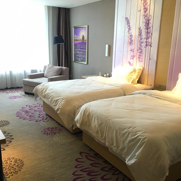 Lavande Hotel (Xiantao Xintiandi International Square)Guest Room