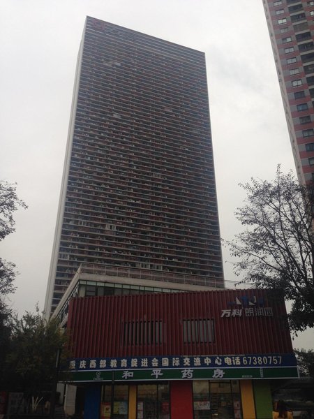 CASA hotel Over view