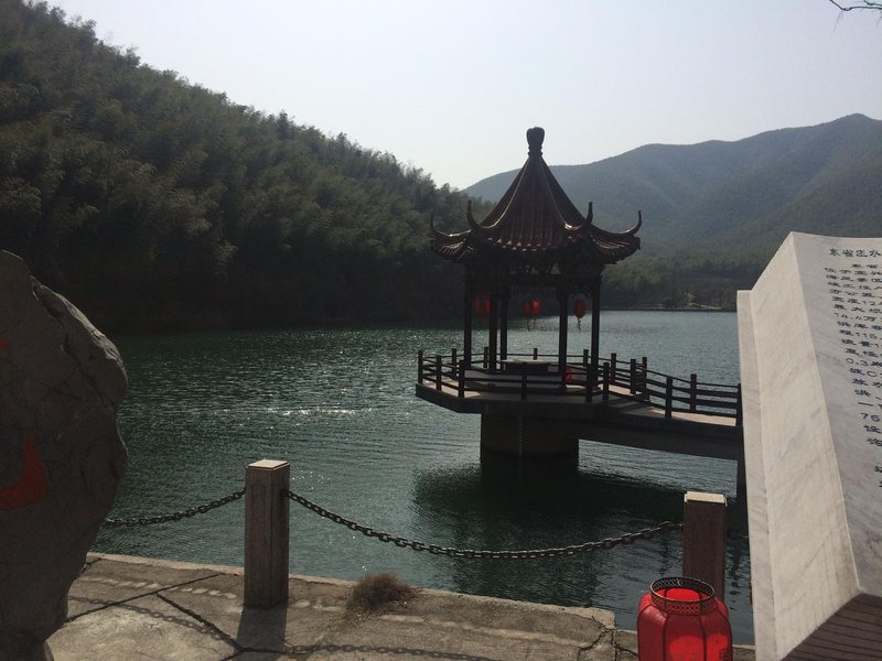 Zhu LiGuan周边景点