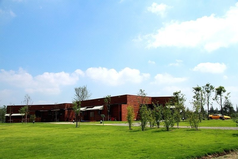 Zhouzhuang Oasis Ecological Leisure Farm Over view