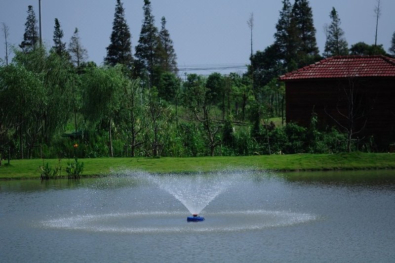 Zhouzhuang Oasis Ecological Leisure Farm Over view