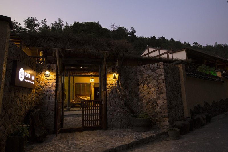 Mangrove Bay Stone Edge Hotel Over view