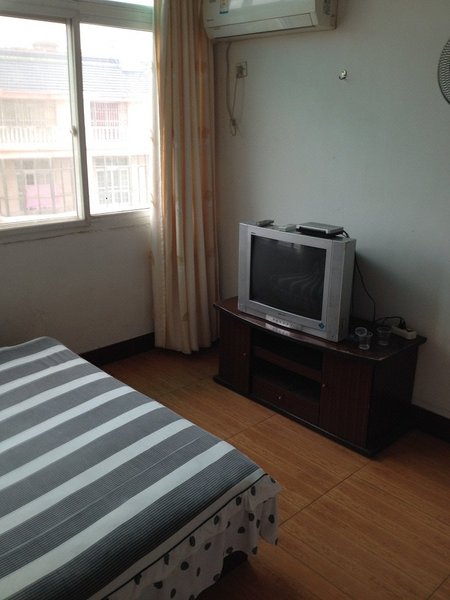 Longtan Hostel Guest Room