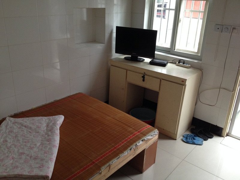 Weimin HostelGuest Room