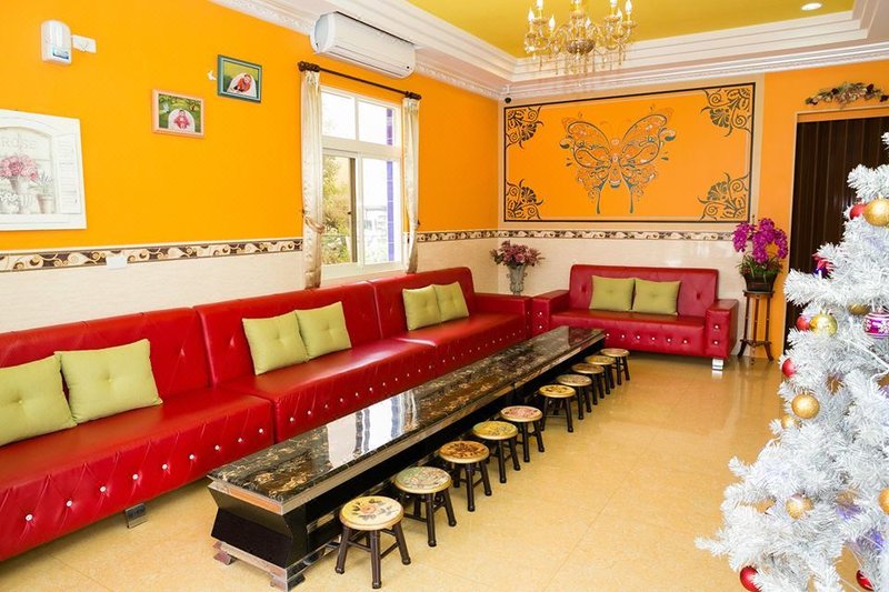 Farfalla Hostel 酒店外观