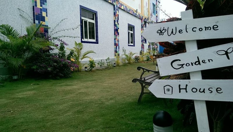 Farfalla Hostel 酒店外观