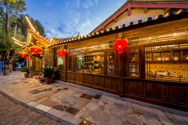 Famous Families Inn Lijiang over view