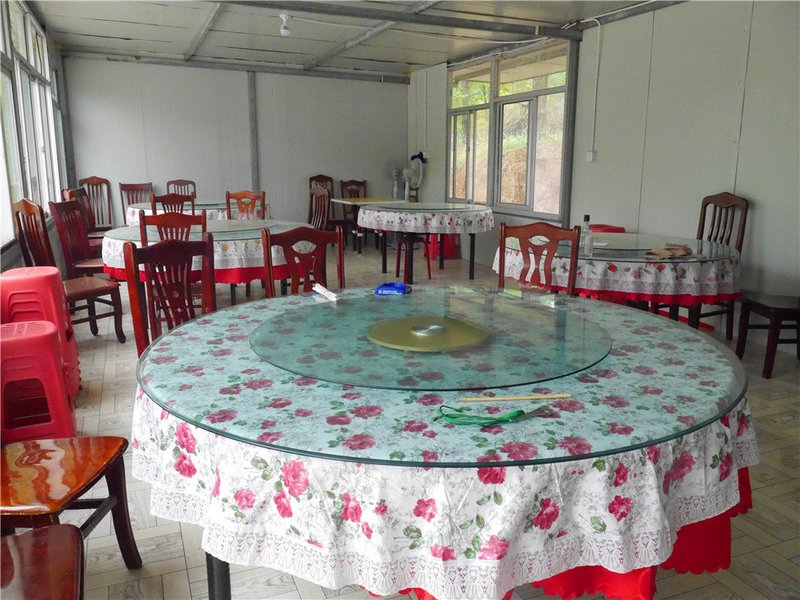 Mingfeng Farm House Restaurant