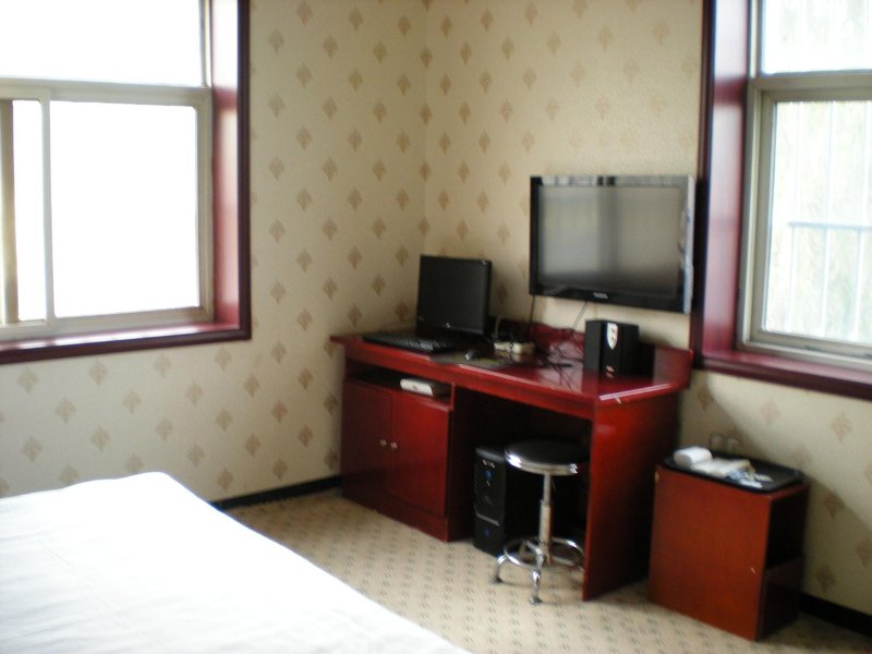 Yulin Hua Tai Business Inn Guest Room