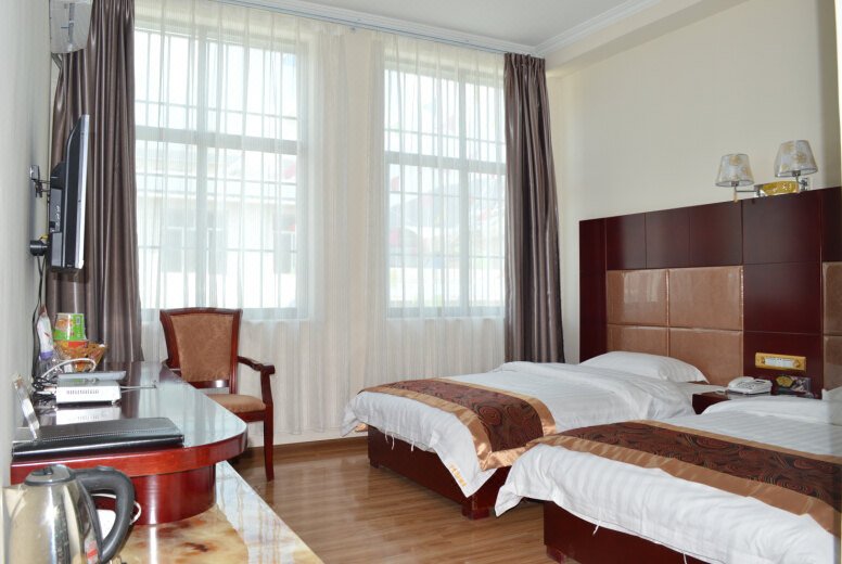 Yulong Business HotelGuest Room
