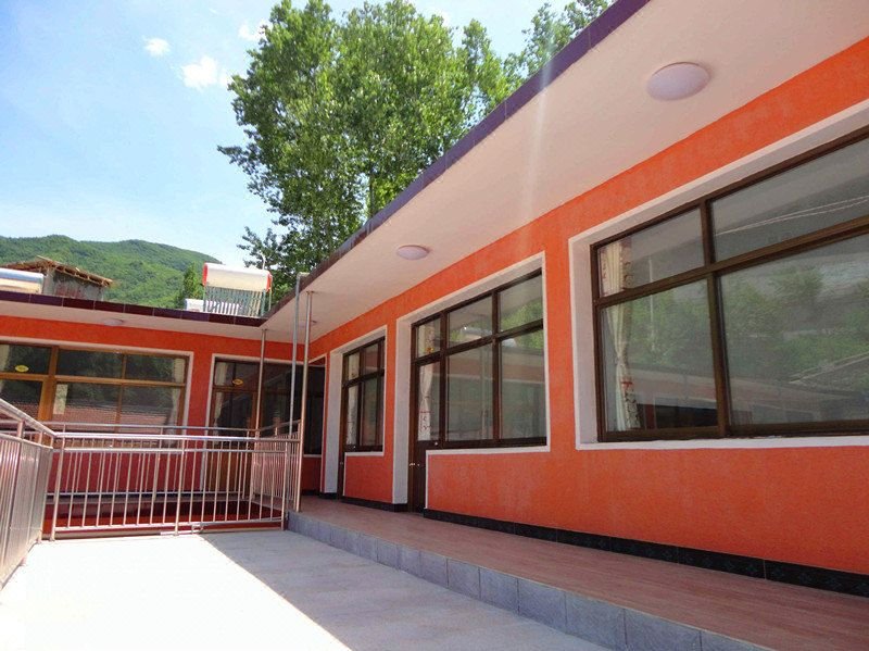 Junqin Folk HostelOver view