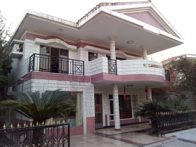 No.1 Hot Spring Holiday Villa 酒店外观