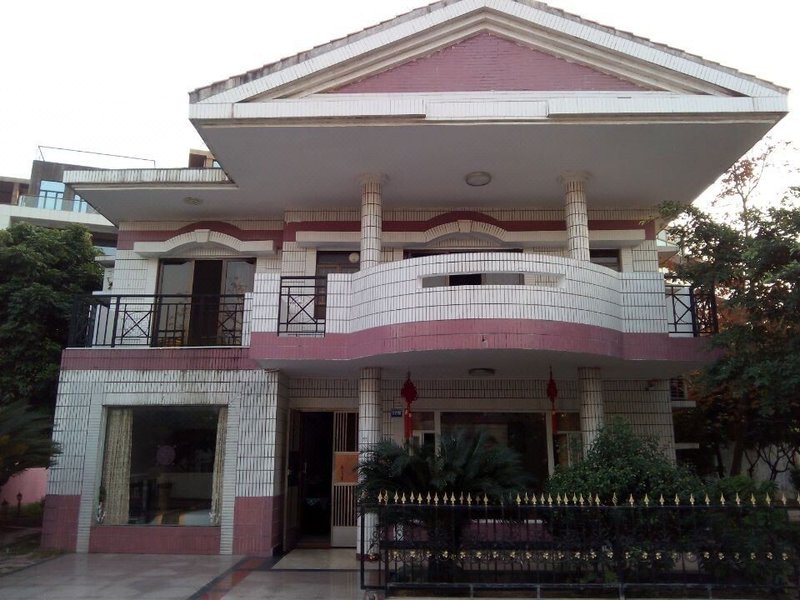 Guangzhou Lotus Pond Hot Springs Resort & Spa Holiday Villa酒店外观
