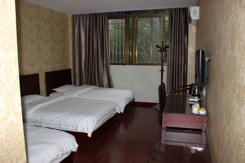 Dongyuan Holiday Hotel Guest Room