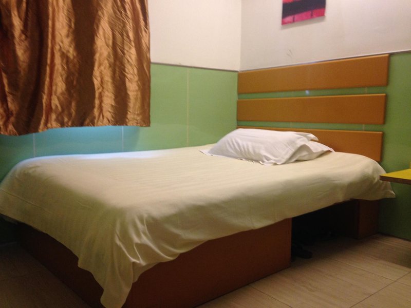 99 Inn Shanghai Jinshan Chengshishatan Branch Guest Room