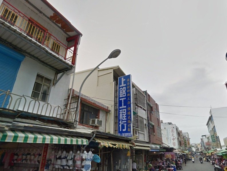 Le Marche Backpacker酒店外观