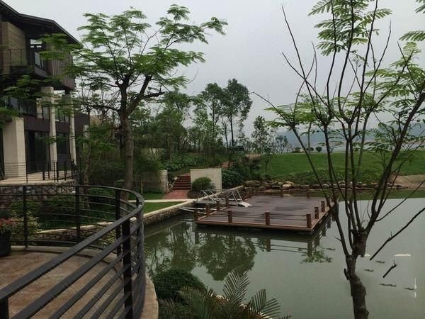 Lanpai Home Party Hotel (Shanghai Meilin Villa) Over view