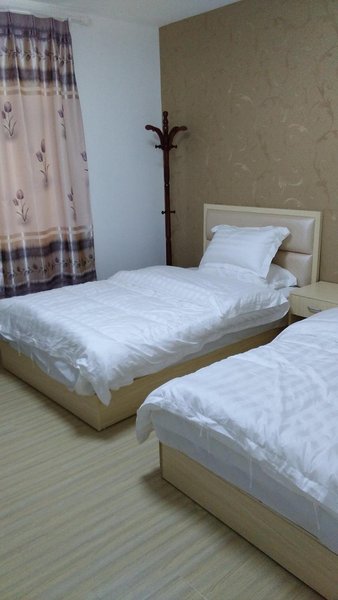 Jiayuan Apartment Guest Room