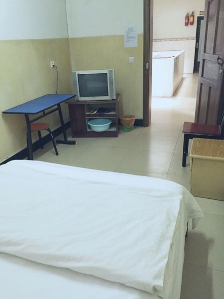 Qingjing Hostel Guest Room