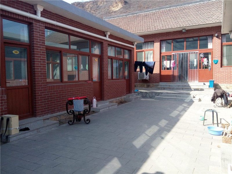 Wanyi Farmhouse Over view