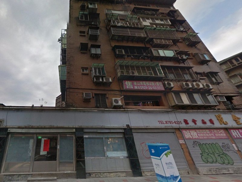 Uptown Service Apartment酒店外观