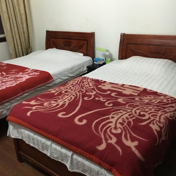 Rongcheng Hostel Guest Room