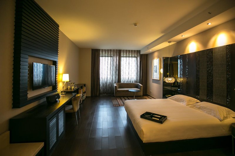 Crystal Orange Hotel (Nanjing Olympic Sports Center Zhongsheng International Expo Center)Guest Room