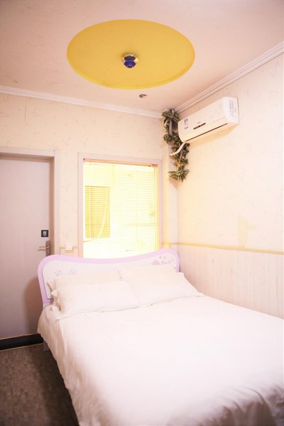 100inn HotelGuest Room