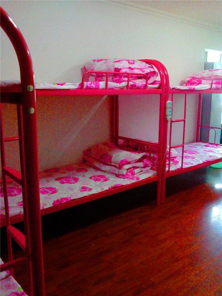 北京蜡笔小新连锁公寓(首城国际店)