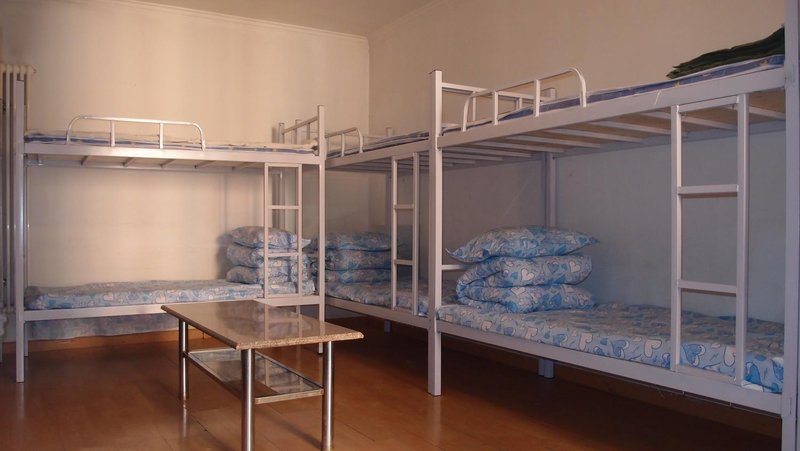 北京蜡笔小新连锁公寓(首城国际店)