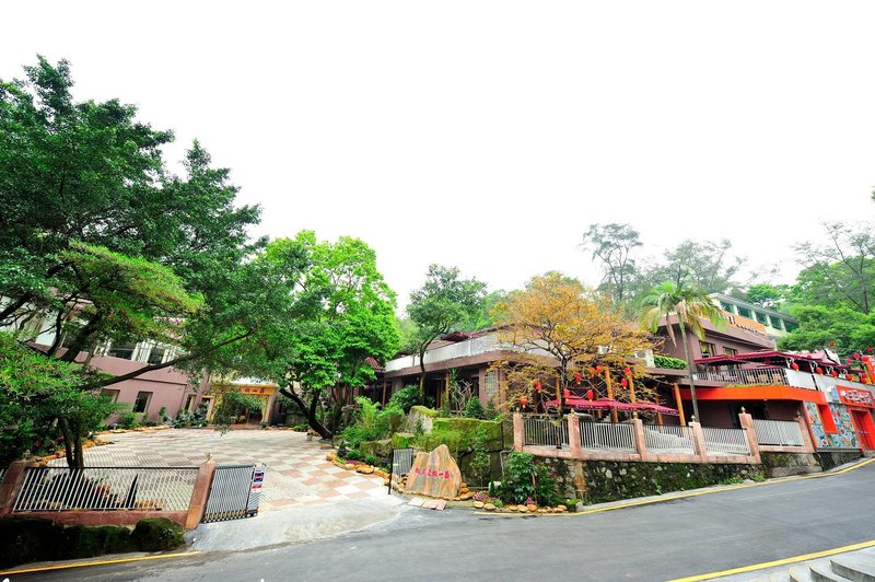 Weiyuan Holiday Manor over view