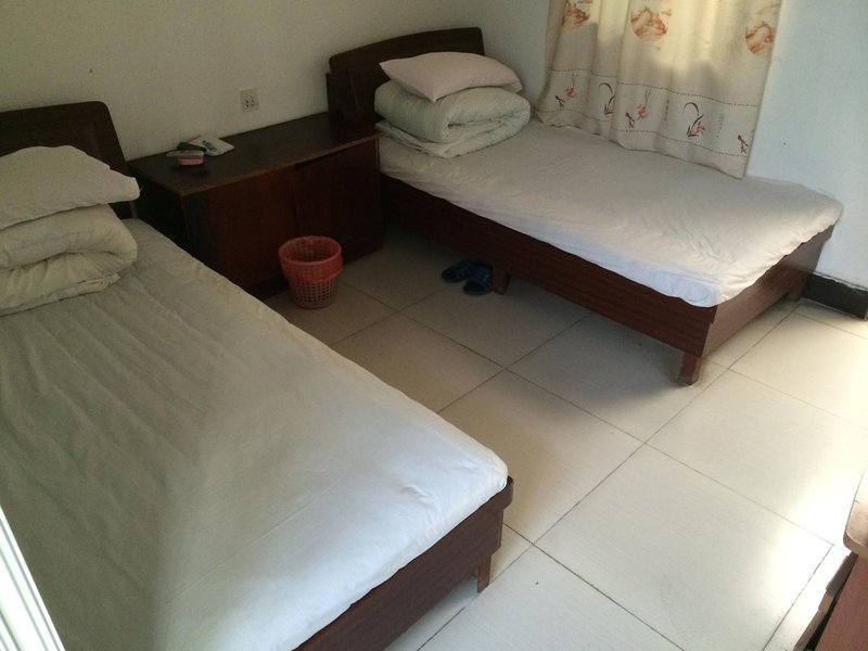 Sikun Hostel Guest Room
