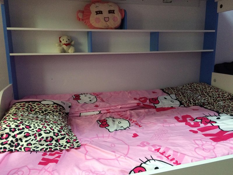 Le Tour Youth Hostel (Guangzhou West Tiyu Road)Guest Room