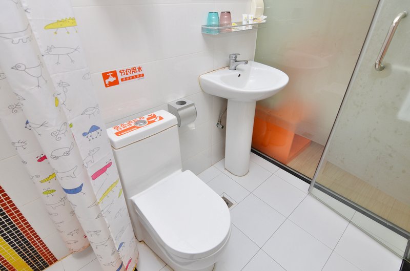 Smart Hotel Guest Room