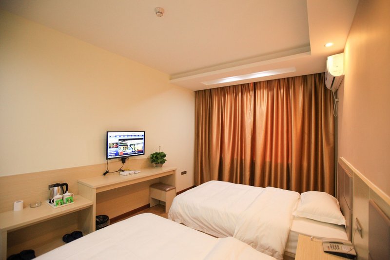 JINGCHU HOLIDAY HOTELGuest Room