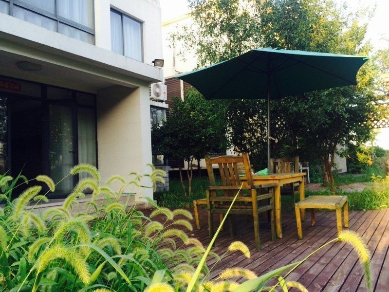 Self-driving Leisure VillaOver view