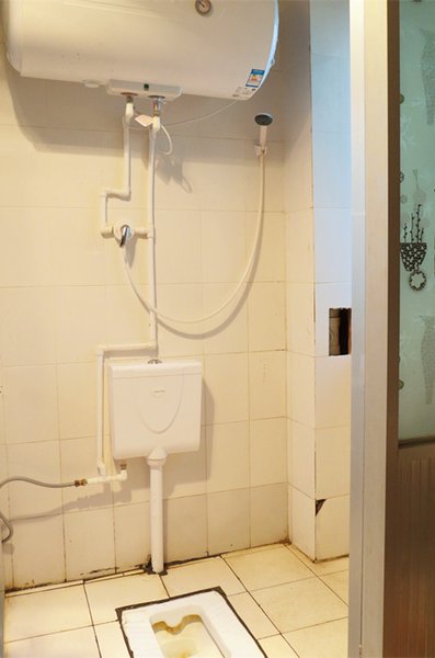 Lhasa lihuayizhan xijiaodianGuest Room