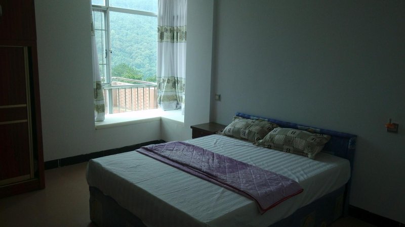 NanShanMeiShe Guest Room