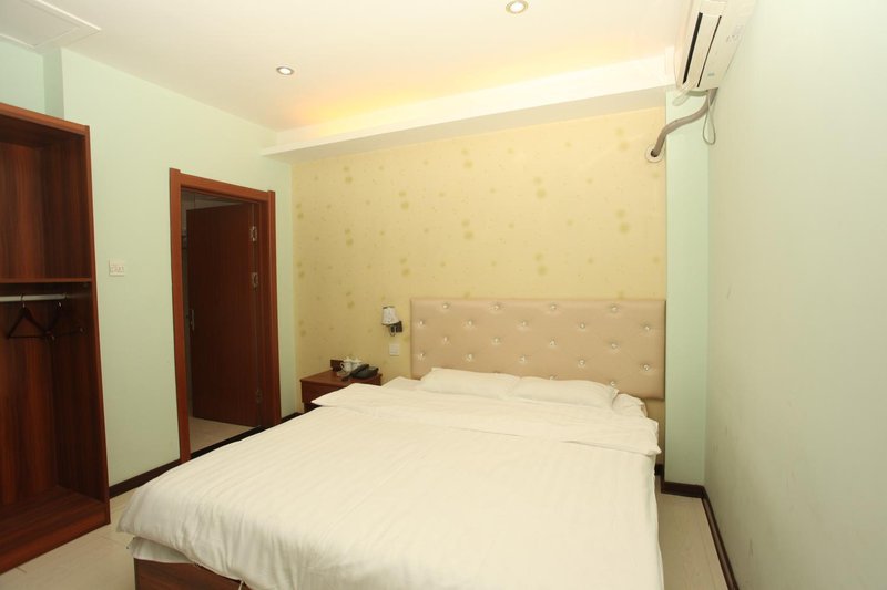 Anshan Fuyuan giant Business HotelGuest Room
