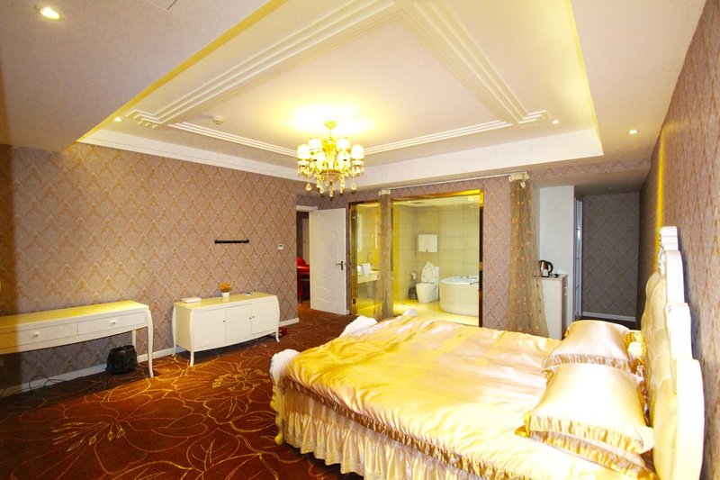 Longyuan Hotel Guest Room
