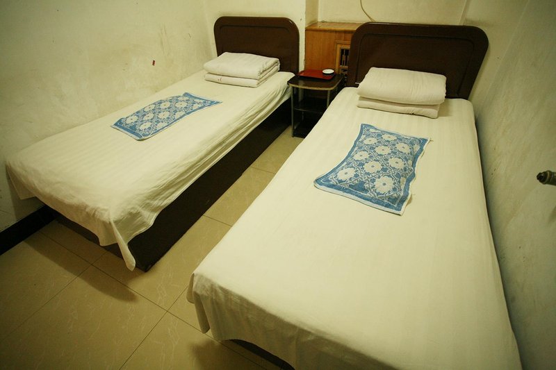 Taiyuan Railway Station Apartment Guest Room