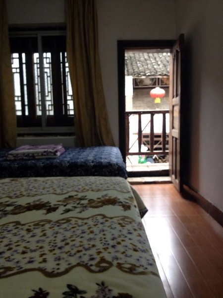 Huang Yao Lin drunk inn Guest Room