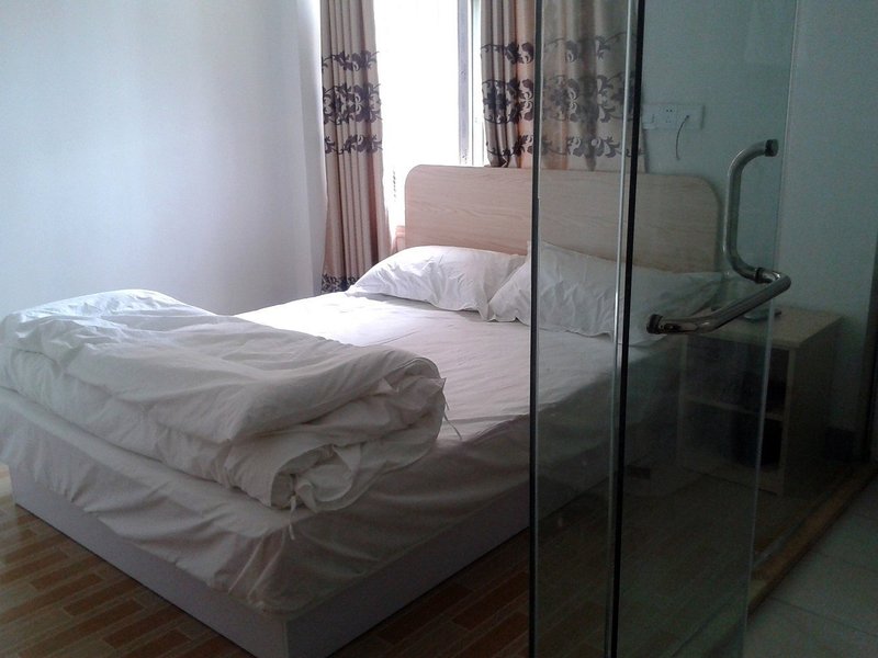 Xinhui Inn Guest Room