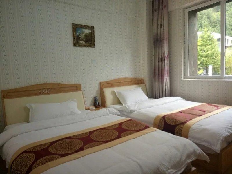 Wenchuan Wolong InnGuest Room