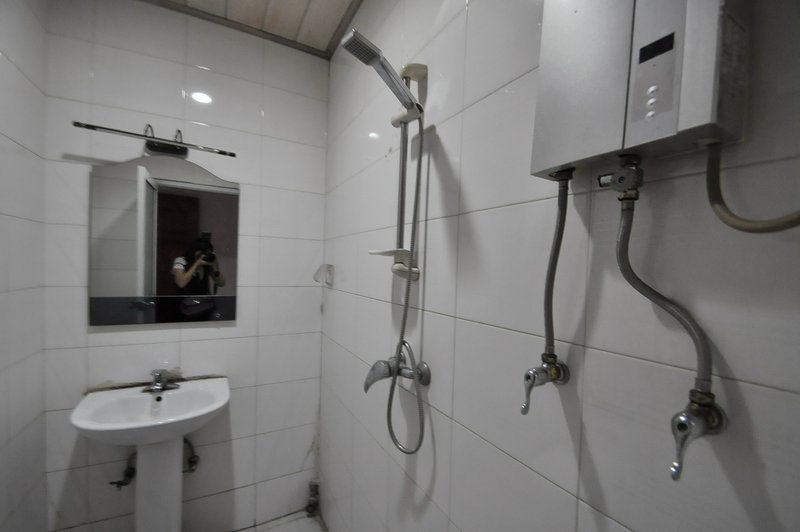 Guangming Hotel Guest Room