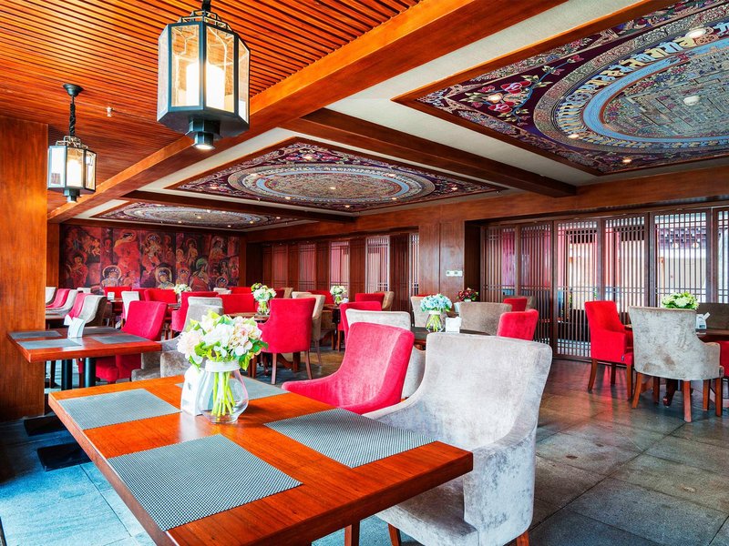 Yunman Hotel Restaurant