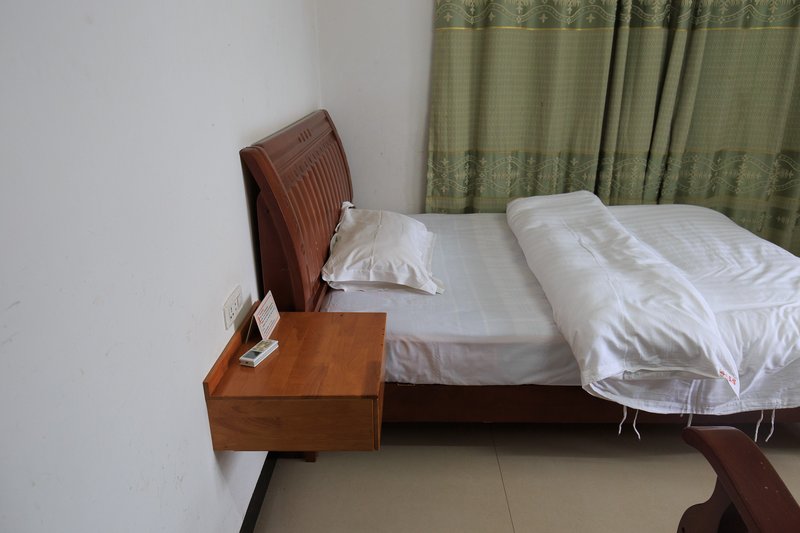 Phoenix hotel guests Guest Room